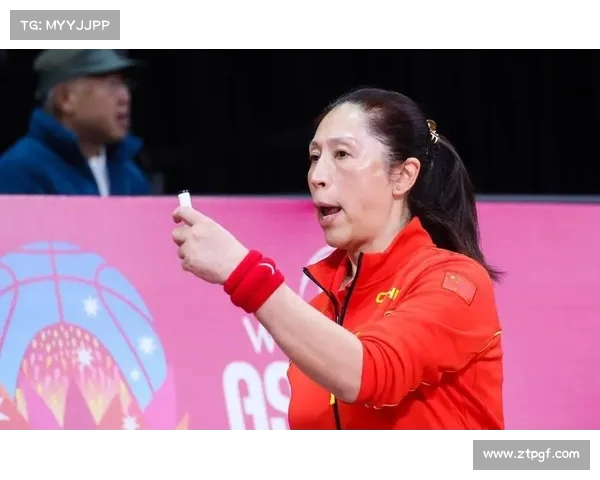 郑薇:阵容调整不足致进攻迷失,失误成为球队最大隐患(郑薇女篮个人资料) 郑薇:阵容调整不足致进攻迷失,失误成为球队最大隐患(郑薇女篮个人资料)