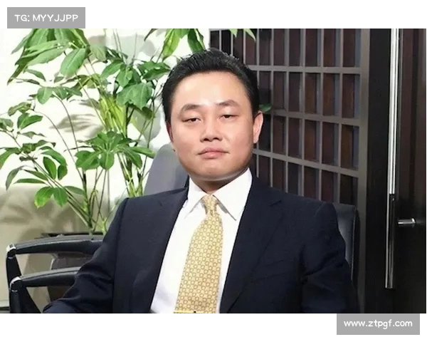 黄光裕大肚腩引关注,重返国美超市意气风发,欲再创辉煌(黄光裕18岁创办国美) 黄光裕大肚腩引关注,重返国美超市意气风发,欲再创辉煌(黄光裕18岁创办国美)